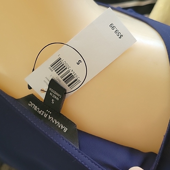 Elegant Navy Ruffle Sleeve Top - Picture 6 of 7